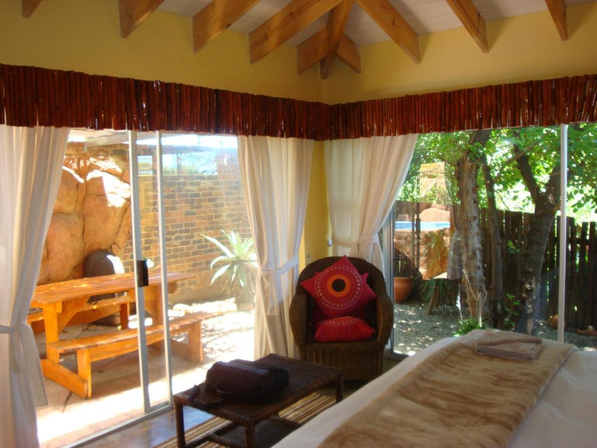 Flintstones Guest House Fourways Johannesburg Eksteriør bilde